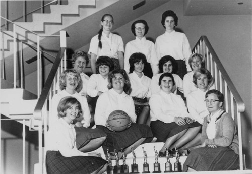 Girls Basketball 1963-64
