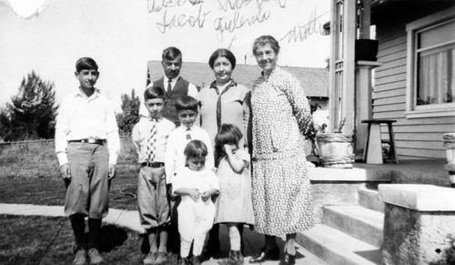 Armenian American family