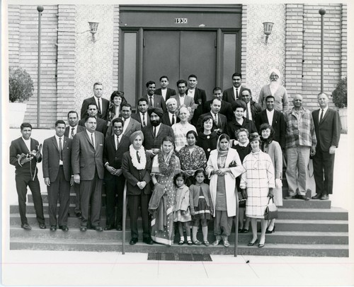 Group Photo outside Stockton Sikh Temple