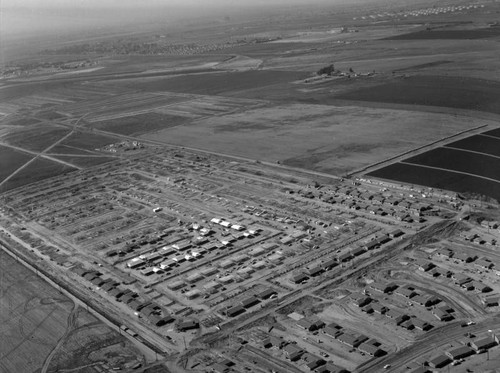 Eastgate housing tract, Knott St. and Champan Ave., looking northwest
