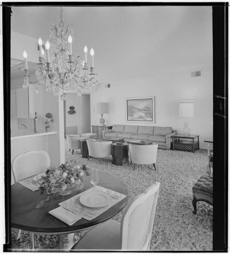 Seven Lakes model house #1. Living room and Dining room
