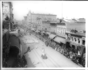 La Fiesta de Los Angeles parade, Spring Street, north from First Street, 1903