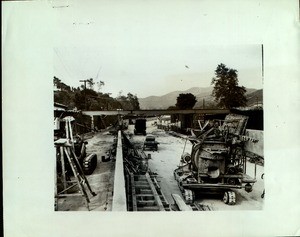 View of Mountain Street Bridge construction site