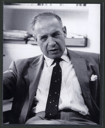 Photograph of Peter Drucker without glasses