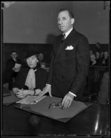 Buron Fitts and sister, Berthal Gregory, in court during perjury trial, Los Angeles, 1934