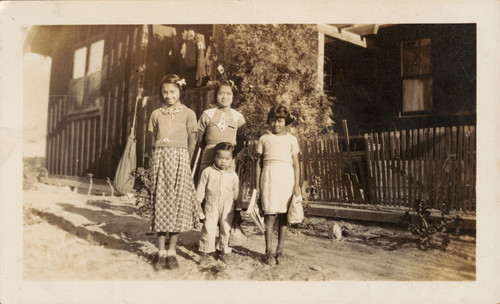 Kids at the Gaynor Ranch