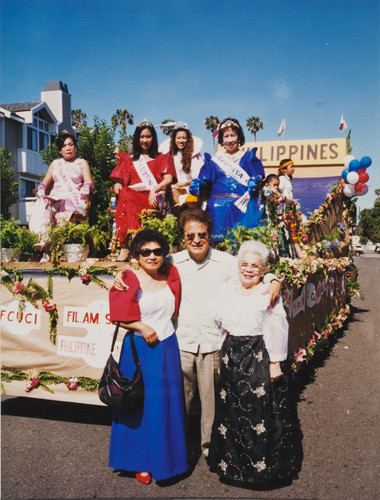 Filipino American Seniors of Ventura County Float