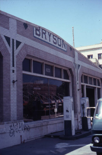 Bryson Garage