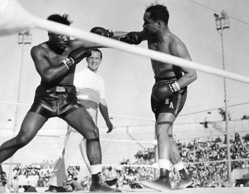 Henry Armstrong vs Willie Joyce fight