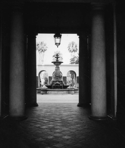 Fountain at Pasadena City Hall