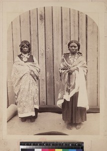 Portrait of two Bezanozano women, Madagascar, ca. 1900