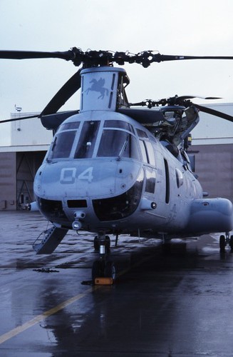 Vertol CH-46E 157715 HMM-161 YR04 Camp Pendleton