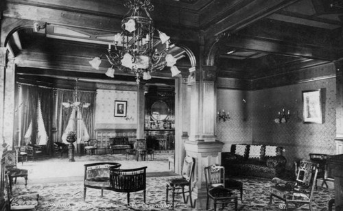 Hotel del Coronado drawing room/parlor