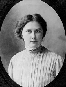 Ellen Rasmussen, born Plum 28.06.1887. Sent 1912 - 38. Married to YMCA Secretary Johannes Rasmu