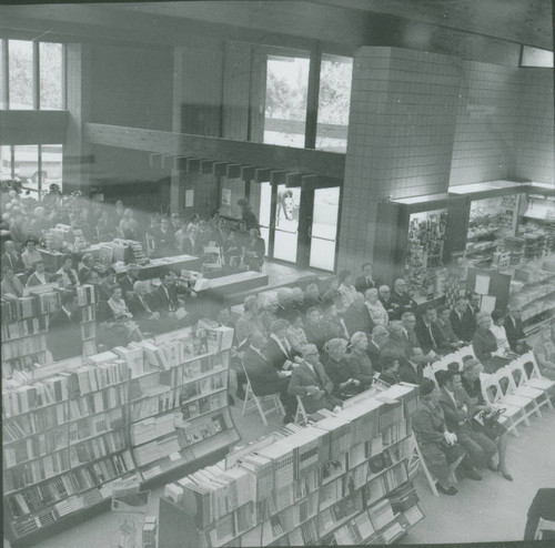 Huntley Bookstore dedication, Claremont University Consortium
