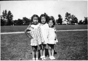 Selma and Ramona Hahn, and another girl