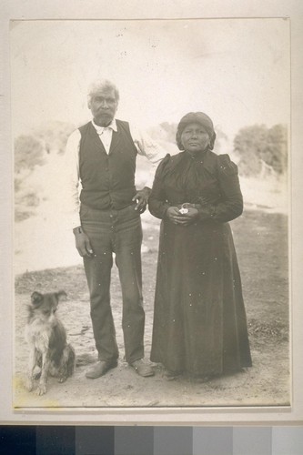 Casus Oliver and wife; El Dorado Co.; October 1905; 3 prints--No. 1-2 (Vol. 21)--No. 3 (Vol. 22)