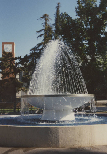 New campus-Memorial Fountain-0036