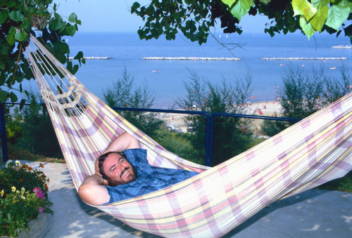 Pavarotti lying in hammock