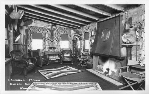 Lounginig Room, Culvers Camp, June Lake, Calif