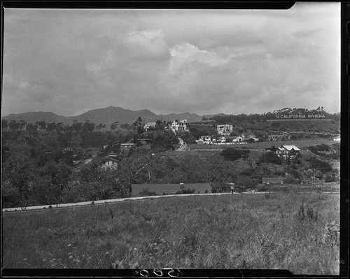 View across Santa Monica Canyon towards Pacific Palisades, Los Angeles, 1928