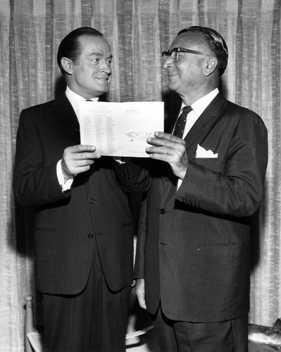 Bob Hope and Julius Fligelman at the University of Judaism