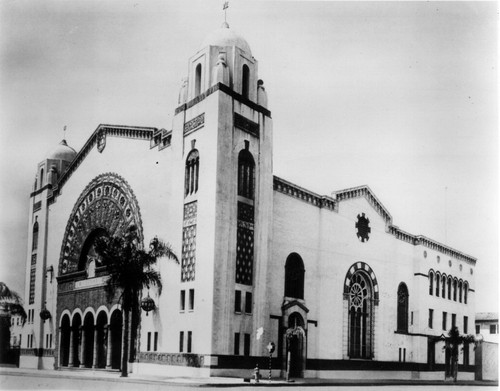 Temporary Home of University of Judaism at Sinai Temple