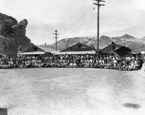 Staff and students of the West Coast School of Nature Study