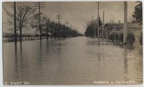 Flooded South First & Floyd Street looking South