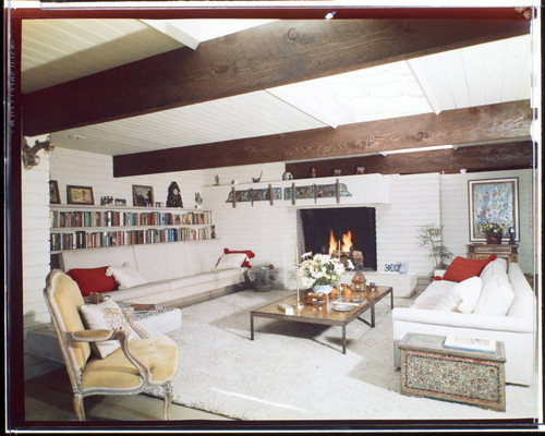 Lansbury, Angela and Peter Shaw, residence. Living room