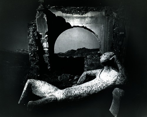 Sculpture of reclining figure