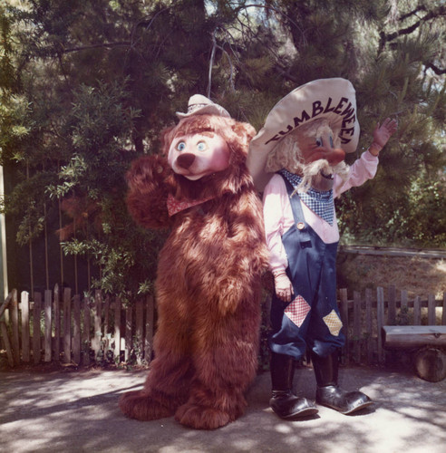 Theodore the bear and Tumbleweed the gold digger at Frontier Village