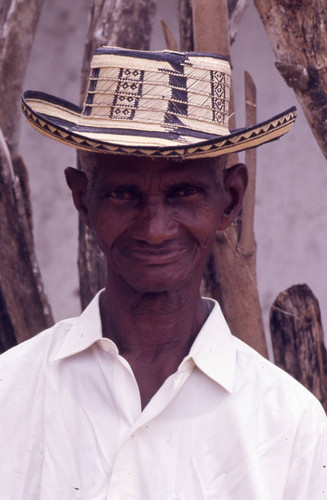 Man in a hat close-up, San Basilio de Palenque, 1976