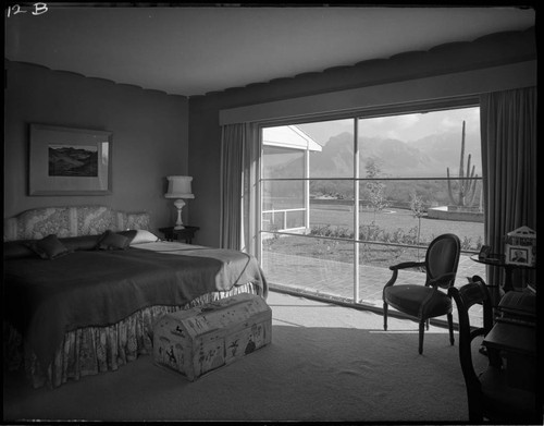 Goldsmith, Mr. and Mrs. Clifford, residence. Bedroom