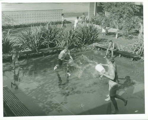 Water fight, Harvey Mudd College