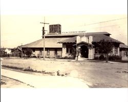 Petaluma Cooperative Creamery, Petaluma, California, about 1925