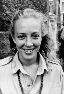 Birgitte Viftrup. Volontør i Dansk Santalmission og udsendt til Bangladesh, 1994-95. (Lokalitet, opgaver?)