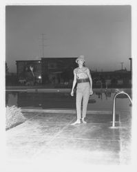 Coordinated leisure pants and sleeveless blouse modeled at Sword of Hope fashion show at the Flamingo Hotel, Santa Rosa, California, June 18, 1960