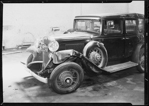 Chevrolet sedan, A.E. Youngs, assured, 8410 South Broadway, Los Angeles, CA, 1933