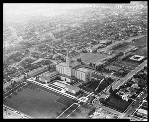 Morman temple air view shots by Milligan from blimp, 1955