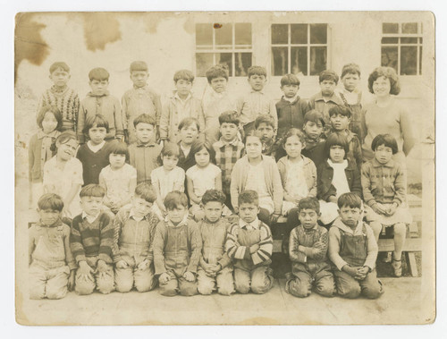 School picture from Los Nietos Grade School, Los Nietos, California (front)