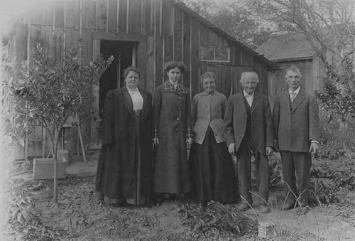 Cochems family members about 1915, Santa Ana