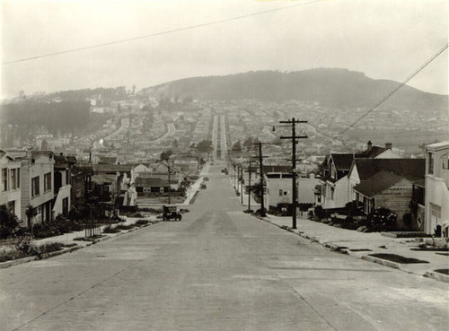 [Miramar Avenue, looking north from Lakeview]