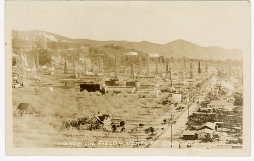 Avenue Oil Fields, Ventura, Calif