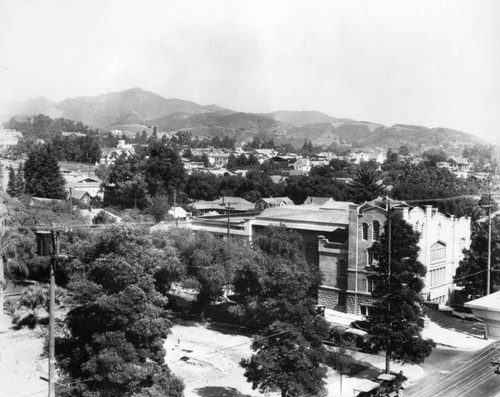 Hollywood Boulevard and Ivar Avenue