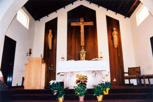 Our Lady of Holy Rosary altar