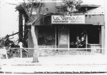 Ruins of La Veranda Restaurant destroyed in fire June 17, 1984