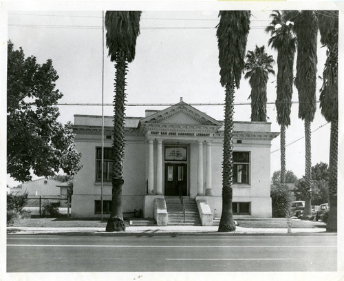 1956, East San José Carnegie