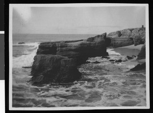 Elevated view of Cathedral Rock on the beach in La Jolla, ca.1910