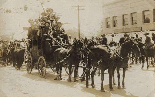 Rodeo stars on stagecoach
